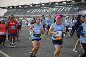 BIB: 525
                            <button type="button" onclick="openModal(10465616)" class="btn btn-primary btn-sm float-right btn-popup" data-toggle="modal" data-target=".modal-high-quality">
                        <i class="fas fa-shopping-cart"></i> Add to Cart
                    </button>
                                            <button type="button" onclick="isThisMe(10465616, true)" class="btn btn-success btn-sm float-right btn-popup btn-isme hidden" data-toggle="tooltip" data-placement="bottom" title="นี่คือรูปของคุณใช่ไหม คลิกที่นี่เพื่อเอาเข้าอัลบั้ม">
                        <i class="fas fa-plus"></i> Add to album
                    </button>
                    <button type="button" onclick="isThisMe(10465616, false)" class="btn btn-warning btn-sm float-right btn-popup btn-isnotme hidden">
                        <i class="fas fa-ban"></i> Remove from album
                    </button>